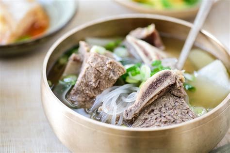 Cách nấu canh sườn bò Hàn Quốc chín mềm, dễ làm - Digifood