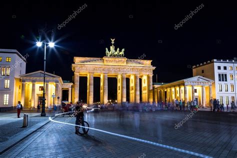 Brandenburg gate at night — Stock Photo © bloodua #60525865