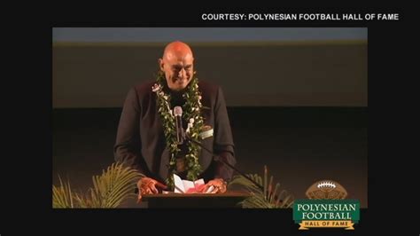 First Native Hawaiian NFL All-Pro player Rockne Freitas dies | KHON2