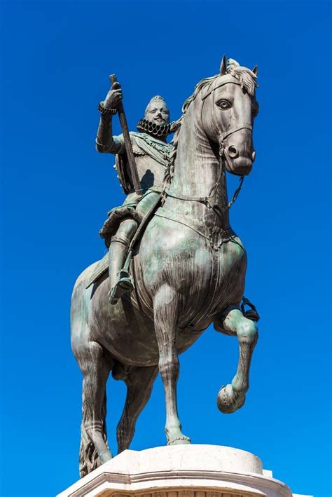 167 King Philip Iii Equestrian Statue Plaza Mayor Madrid Spain Stock ...