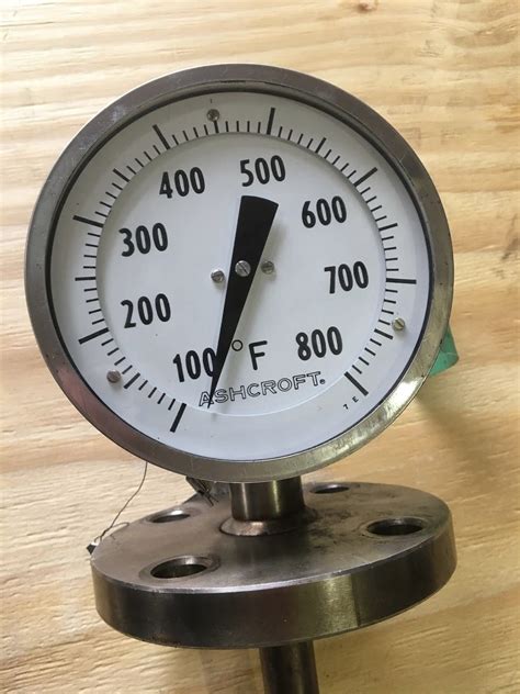 ASHCROFT TI-484C TEMPERATURE GAUGE 800° F MAX, 16-1/4 L x 5 OD FACE(H249)