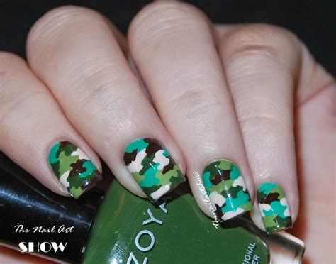 The Nail Art Show: Nail-Art-A-Go-Go Challenge - Day 12: Camouflage