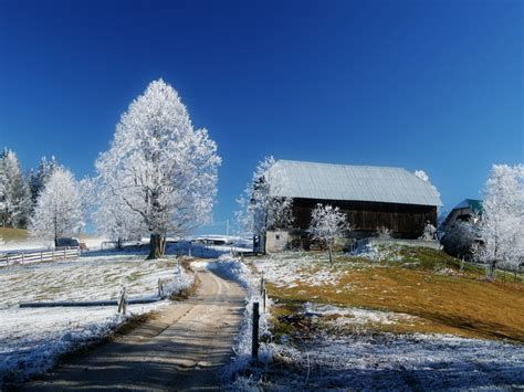 Winter Barn Scenes Wallpaper - WallpaperSafari