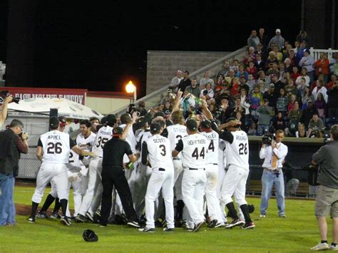 2013 Midwest League Baseball Championship Celebration - Qu… | Flickr