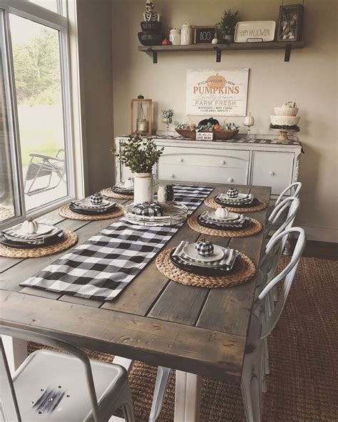 20++ Farmhouse Dining Table Decor Ideas - PIMPHOMEE