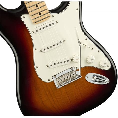 Fender Player Series Stratocaster Maple Neck - 3-Color Sunburst