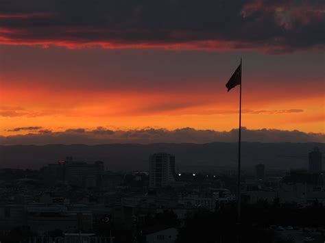 Silhouette of City Buildings during Sunset · Free Stock Photo