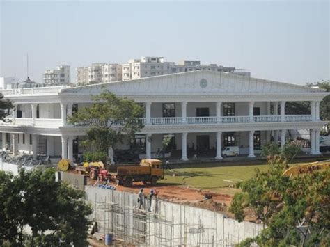 KCR steps into his vaastu-compliant bungalow with bullet-proof toilet ...