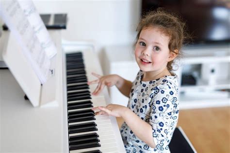 Is Your Child Struggling to Learn the Piano? 7 Tips That Could Help