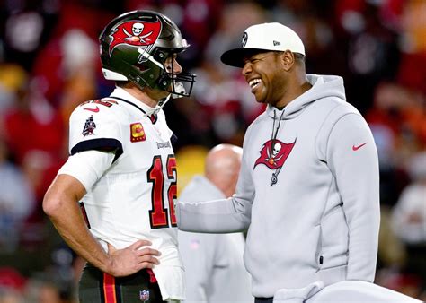 Byron Leftwich could be fired after Buccaneers' rough season