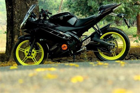 Black Yamaha R15 V2 Modified- Fluorescent green alloys - ModifiedX ...