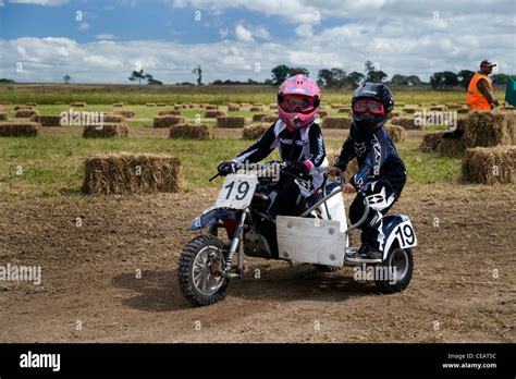 kids sidecar motorcycle racing Stock Photo - Alamy