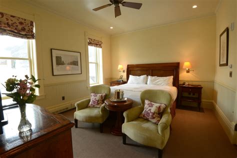 New Sheridan Room Suite - New Sheridan Hotel Telluride