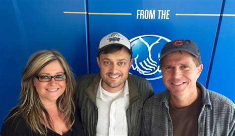 Comedian Nate Bargatze has a pretty unique family | WGN Radio 720 - Chicago's Very Own