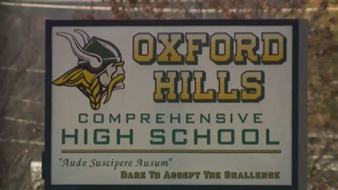 Report: 2 Oxford Hills school board members resign amid gender identity policy controversy