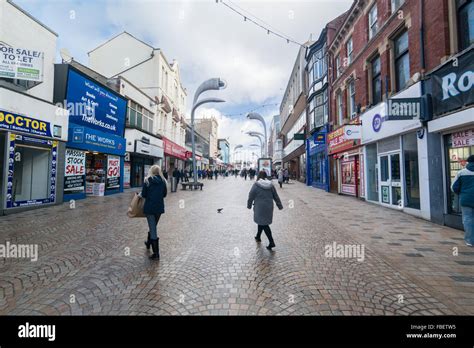 Church street, shopping area in Blackpool Stock Photo - Alamy