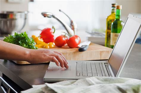 The Best Online Culinary Schools and Cooking Classes to Become a Better Cook