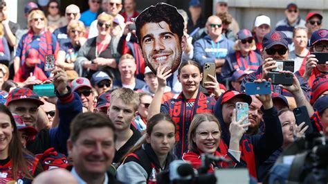 AFL news; Melbourne will host a premiership party at the MCG in ...