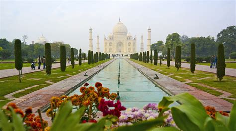 Taj Mahal garden view | selvin kurian | Flickr