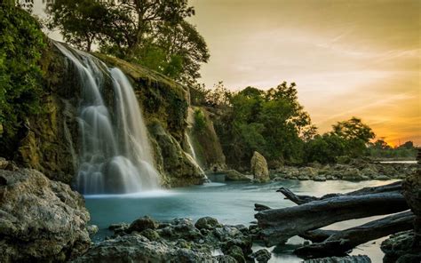 Wisata Air Terjun Toroan Yang Penuh Legenda Agustus Travelspromo | My ...