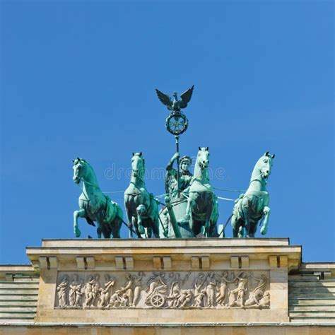 Quadriga, Brandenburger Tor (Brandenburg Gate) Stock Image - Image of statue, quadriga: 21996487