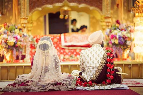 Beautiful Sikh Wedding Ceremony - Shaadiwish