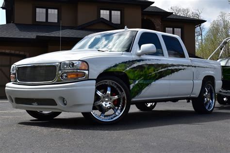 2006 GMC Sierra Denali | Adrenalin Motors