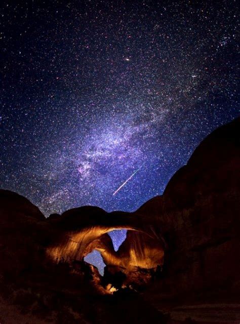 August | Middle-East | Wadi Rum Desert, Jordan blanket of stars Wadi Rum, Amazing Nature, Lovely ...