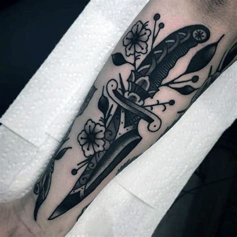 70 Traditional Dagger Tattoo Designs For Men - Sharp Ink Ideas