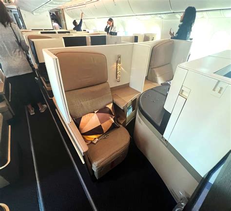 Etihad Airways Economy Class Seat Reviews