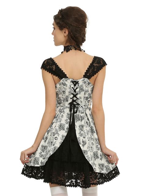 Pride + Prejudice + Zombies Lace-Up Sweetheart Dress | Hot Topic ...