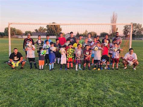 Mid-Valley Youth Soccer offers goalie clinic | Sports | sunnysidesun.com