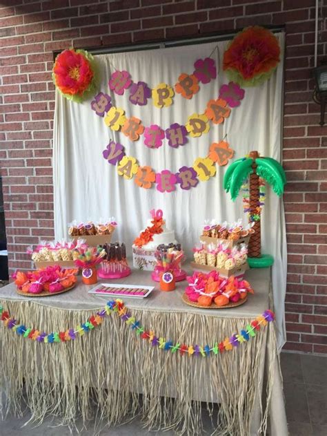 Hawaiian luau birthday party! See more party ideas at http ...