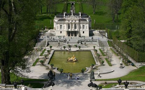 Top 10 Facts about the Linderhof Palace - Discover Walks Blog