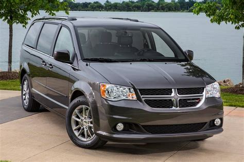 Dodge Caravan V 2007 - now Minivan :: OUTSTANDING CARS