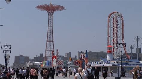 Coney Island Boardwalk Gets Landmark Status - NET TV