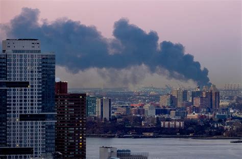 Massive fire in Elizabeth, New Jersey at warehouse building: Photos