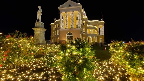 'Wonderland of Lights' Christmas Lights in Marshall, Texas