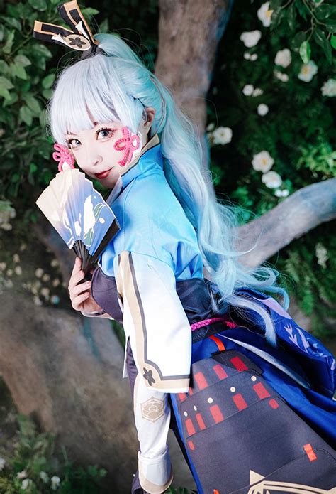 Genshin Impact Ayaka Cosplay