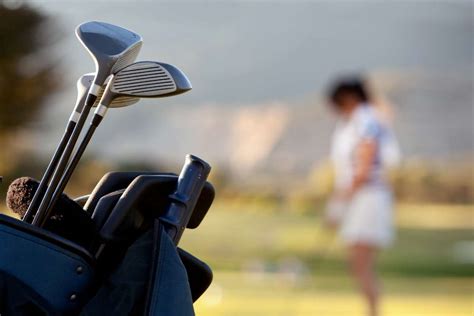 The Perfect Golf Bags For Women To Up Their Game