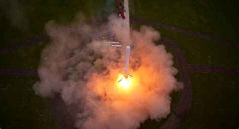 Photos: SpaceX's Amazing Falcon 9 Reusable Rocket Prototype in Pictures ...