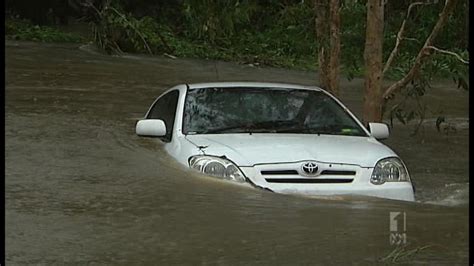 Cyclone Carlos - ABC News