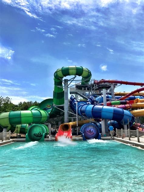 Beat the Heat: Ohio’s Ultimate Guide to Waterpark Bliss