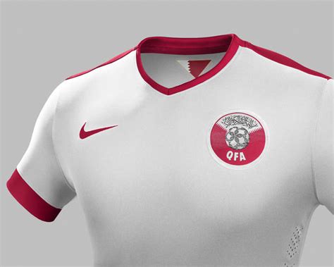 Qatar and Nike Unveil National Football Team Kits - Nike News