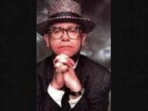 Elton John American Triangle - YouTube