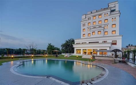 Experience Perfection In These 15 Hotels In Siliguri For Different Budget