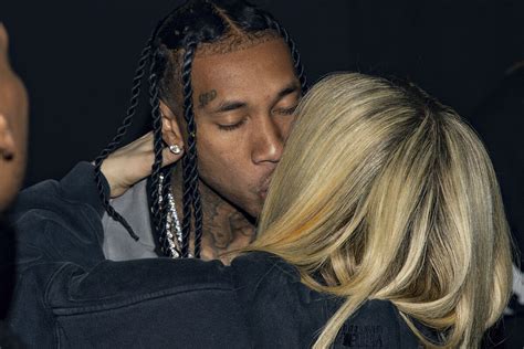 Avril Lavigne confirma su relación con Tyga, días después de romper con ...