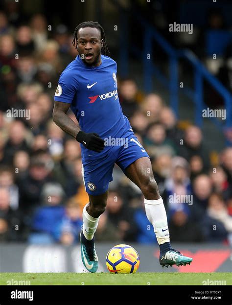 Victor Moses, Chelsea Stock Photo - Alamy