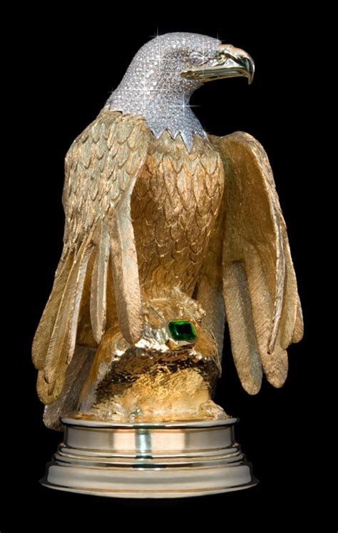 Golden eagle statue owner offers reward for its return | CBC News