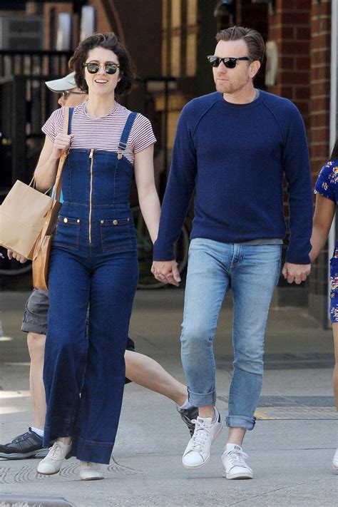 Mary Elizabeth Winstead and Ewan McGregor hold hands while on a stroll ...